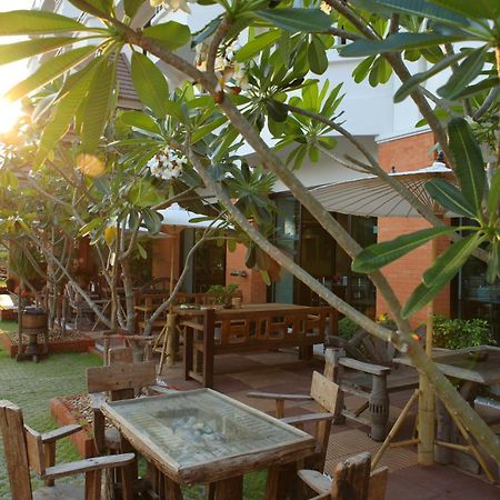 Asia Hotels Group Chiang Mai Luaran gambar