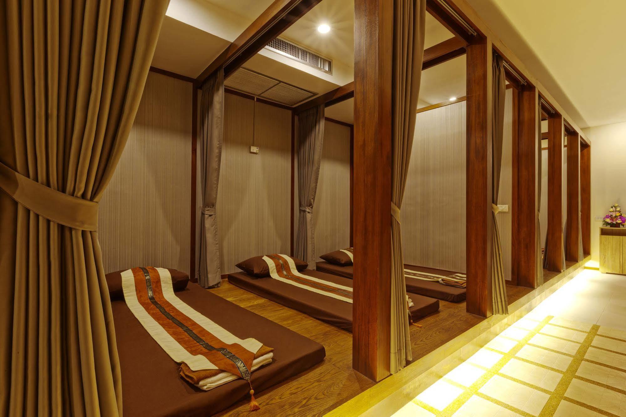 Asia Hotels Group Chiang Mai Luaran gambar